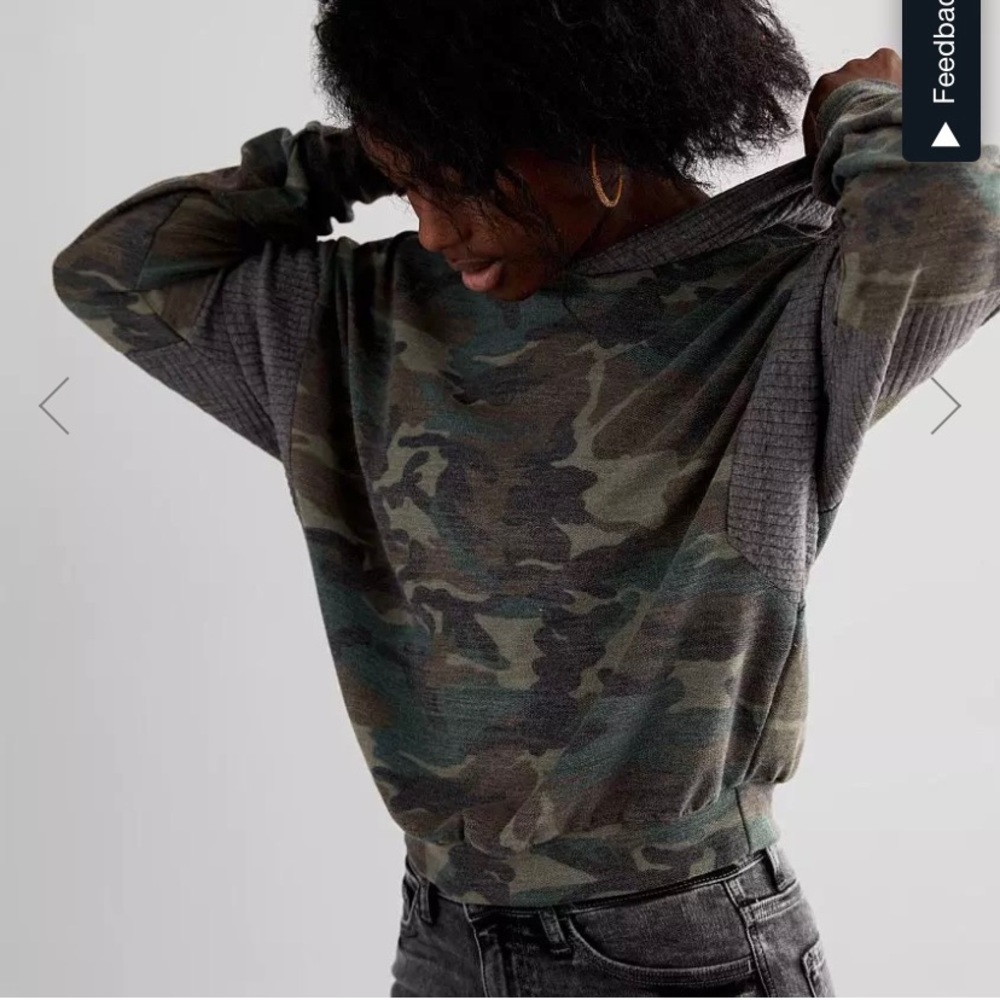 Modish camo hoodie sweatshirt from buckle